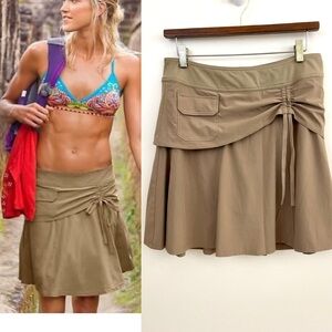 Athleta Wherever Skort, Khaki Tan, EUC